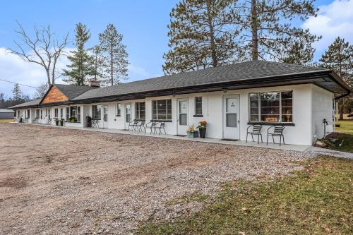 The Windmoor Lodge - image 3