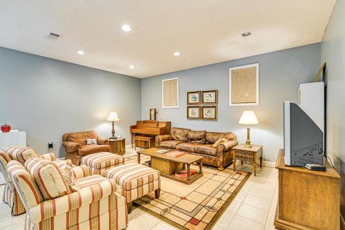 Hike and Fish Family-Friendly Louisville Home in Louisville