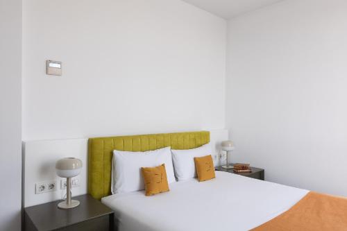 Cosmo Apartments Sants - image 4