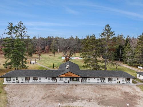 The Windmoor Lodge - image 11