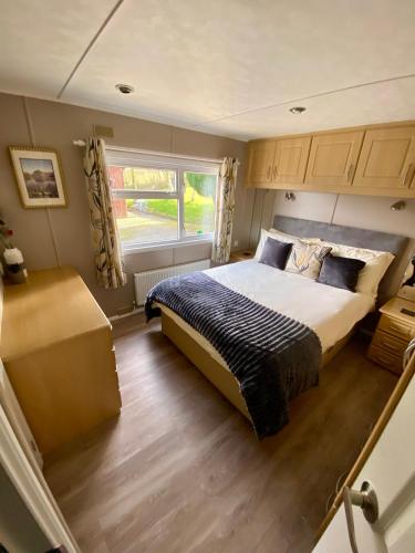 Limestone Lodges in บาวเนส