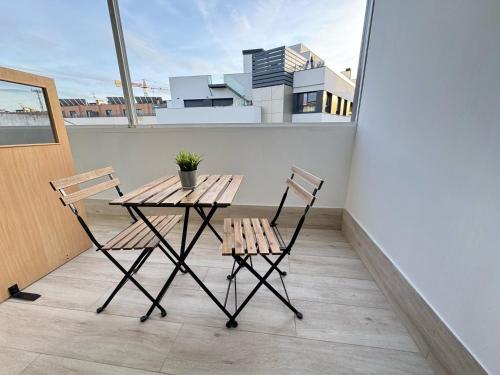 LUMINOSOS APARTAMENTOS POZUELO a 8 MINUTOS DE PALACIO REAL, Madrid (foto 7)