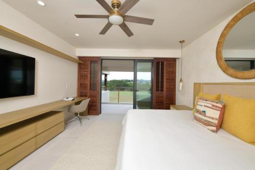 Condo Silver in El Encanto