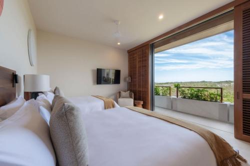 Rooftop Oasis In El Surf