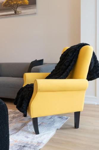 Modern 3BR Stay Near DT CHI detail