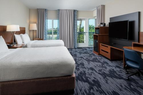 Studio, 2 Queen, Sofa bed, Gulf view, Balcony