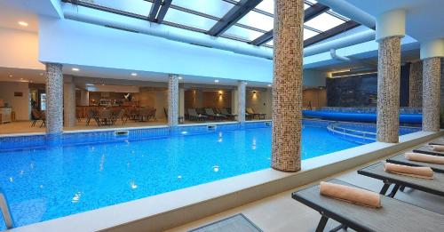 Predela LUX Aparthotel - image 9