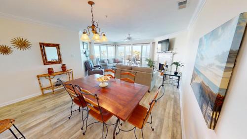 Dolphin Watch 05 by Tybee Beach Vacation Rentals Dolphin Watch 05 by Tybee Beach Vacation Rentals