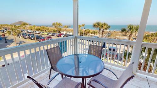 Dolphin Watch 05 by Tybee Beach Vacation Rentals Dolphin Watch 05 by Tybee Beach Vacation Rentals