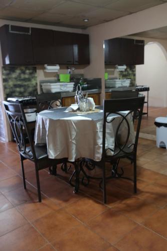 Cozy Home in Volcán