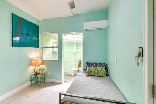 Breezy White Sands House Steps to Gulf Shore! - image 14