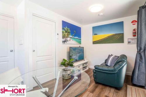 The Compact Cube - 1 Bedroom Apartment on Summer Near CBD, Orange (fotografie 6)