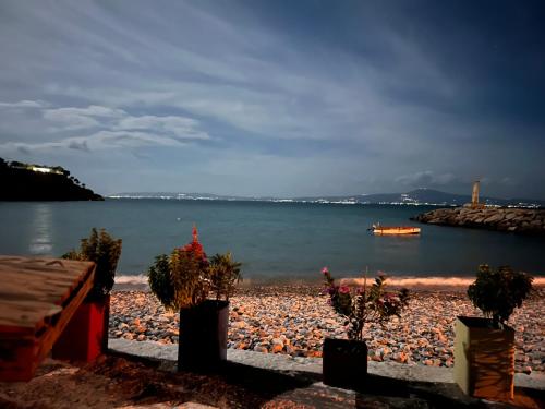 Közeli látványosságok, Galini 2 in Akrogiali