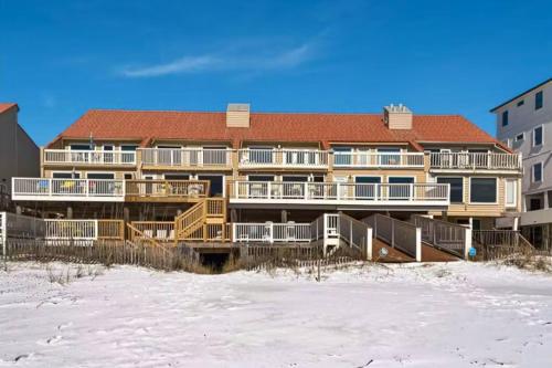 Green Reef Townhomes By Resrtq – Destin, FL