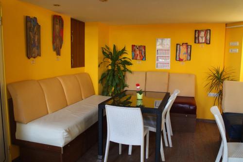 Instalaciones, Casablanca City in Varna
