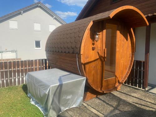 Spa, Luxury Rhine Retreat Garten&Sauna in Dietikon