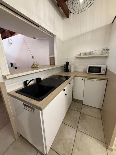 Studio 104 - Centre ville et plage de Sainte-Anne, Sainte-Anne (photo 10)
