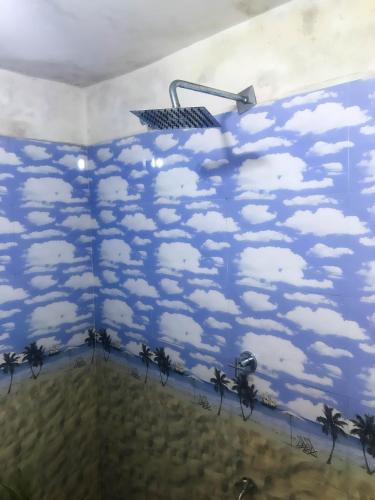 Double Room image 6