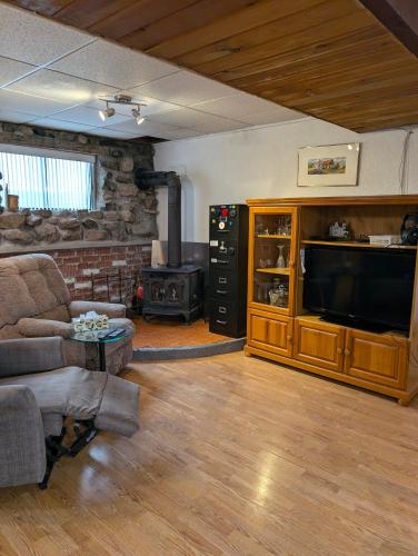 Style Chalet in Riviere-des-Prairies-Pointe-aux-Trembles