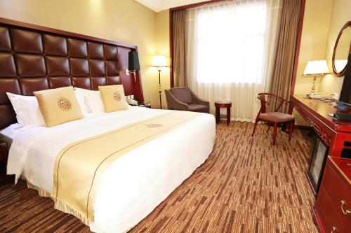 room detail thumbnail 0