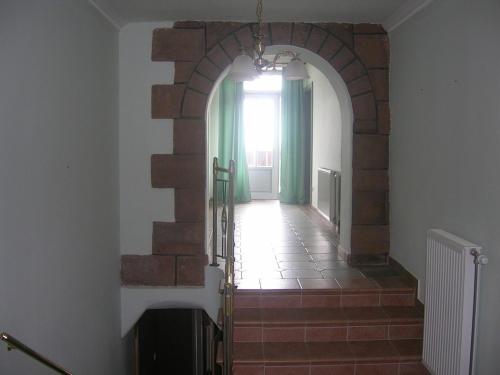 Balatoni Panoráma Villa - image 10