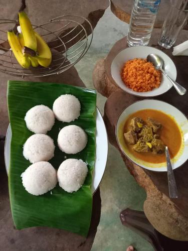 Makanan dan Minuman, කැලෑව Jungle Eco Resort in Mihintale