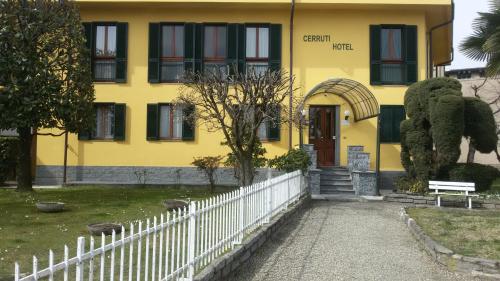 Cerruti Hotel, Vercelli bei Collobiano