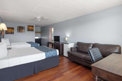 Sleeps 8