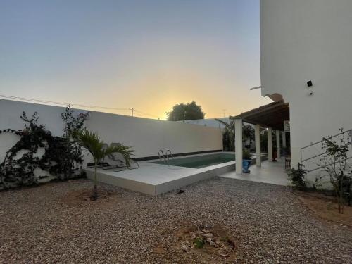Swimming pool, N'guerigne bambara in Sintian