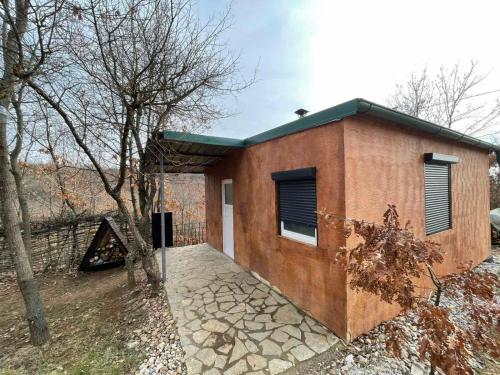 Villa Taraxha – khách sạn tại Babimoc