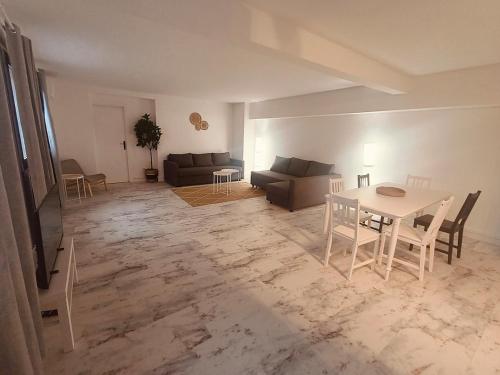 Superbe appartement T2 de 95 m, Nizza
