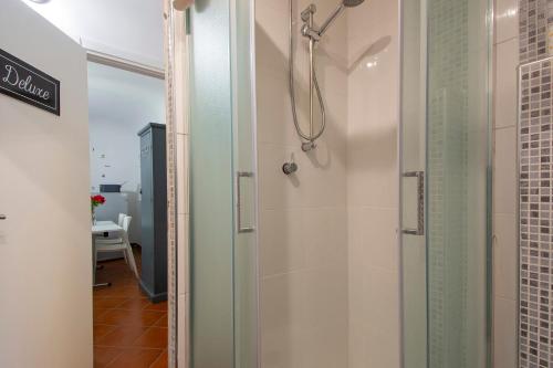 Deluxe Double Room image 2