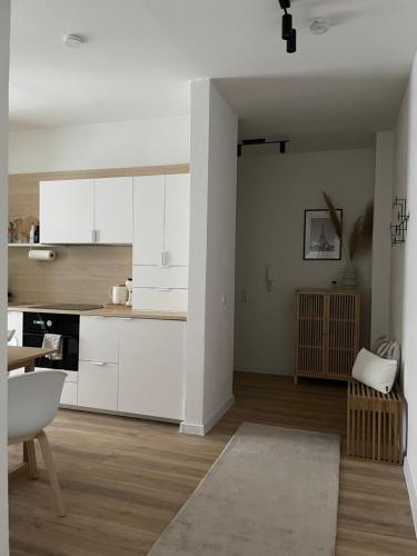 Kitchen, ApartNaest Radeberg - vollausgestattete 1 - bis 4-Zimmer Apartments l 24h Zugang per Code l Check-in in Radeberg