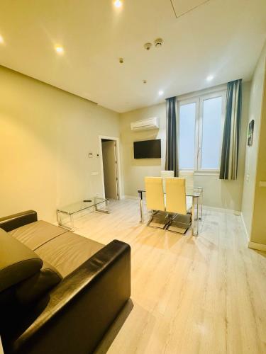 Apartamentos Apolo - main image