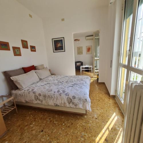 L' attichetto, Roma
