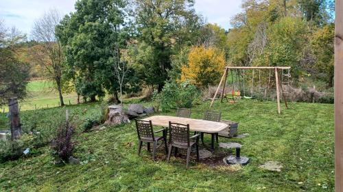 Vaade, Chavagnac - Lou Cantou des randonneurs in Chavagnac
