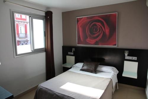 Hostal Central - image 2