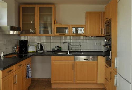 ห้องครัว, Peter Hart Wohnen auf Zeit - mit Komfort in ฟิลเดอร์ชตัดท์