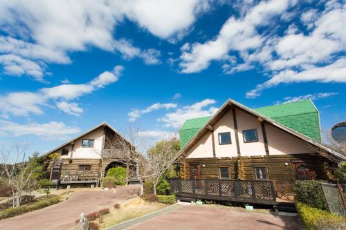 Accommodation in Shima