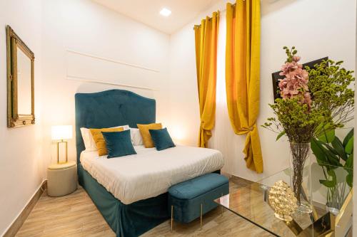 1 king bed, 1 sofa bed
