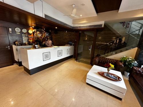 المنظر الخارجي, South Coast Hotel in ثين