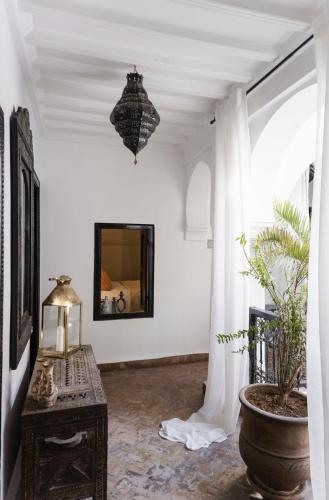 Riad Privatif avec Personnel et Services Exclusifs - Kasbah Boma Marrakech I - image 6