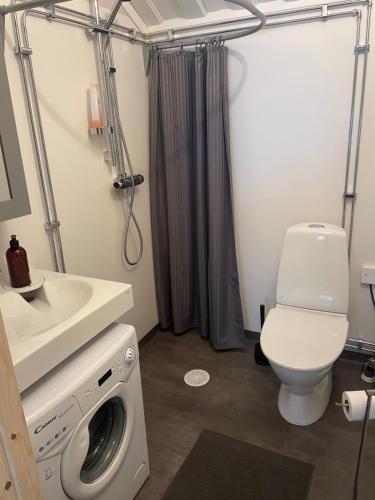 Zuhanyzó, Vintersemester Hundfjället Sälen (Vintersemester Hundfjallet Salen) in Tandadalen