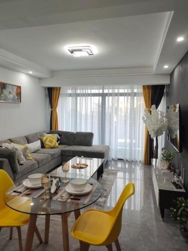 Nivla Executive Cozy haven with gym and Balcony in Nairobi