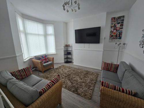 Anfield Guest House Sleeps 5, Liverpool