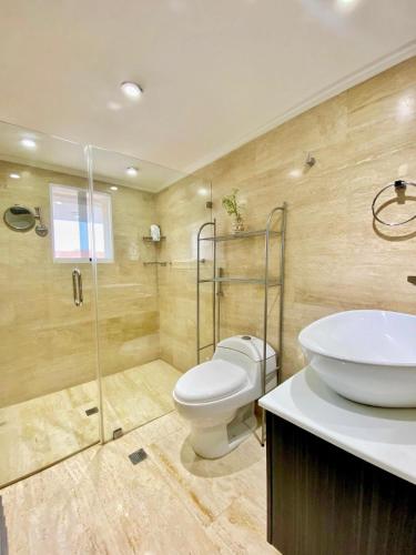 Shower, Beautiful equipped family home in Lecheria