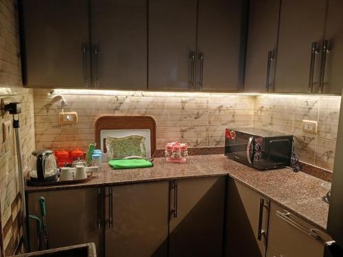 المسلة شقة فندقية - Obelisk Hotel Apartment in Senoures