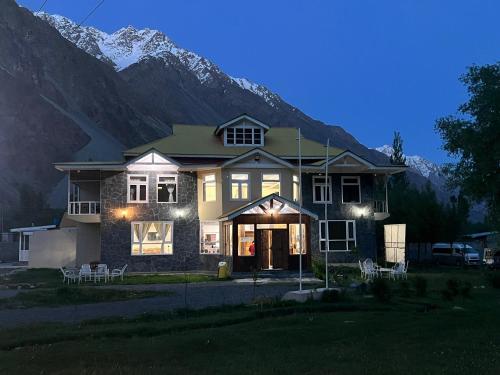 Fort Hotel Yasin in Gupis