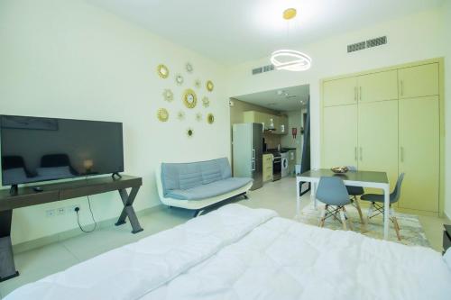 Hilliana Tower - Cozy Studio with Sea View, Dubai (photo 8)