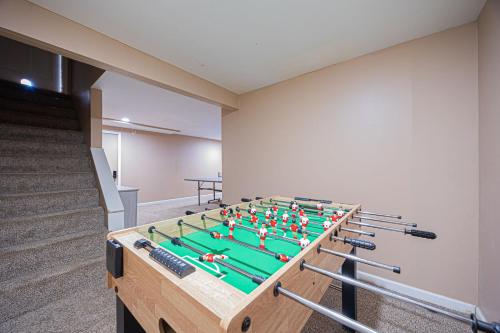 Spacious Columbus Retreat Activities and Games Galore